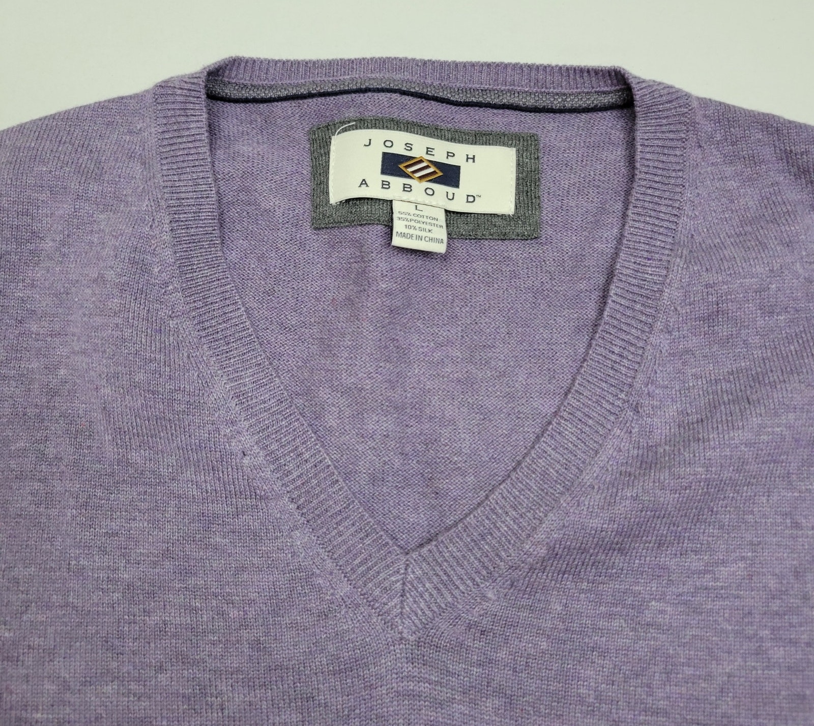 Joseph Abboud V-Neck Cotton / Silk Blend Light Purple Sweater Men's Size L